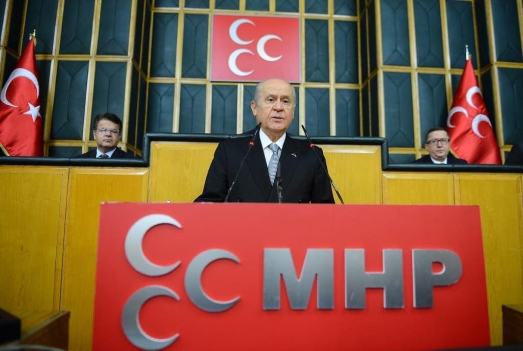 mhp-ve-turk-siyasetinde-beklenen-yeni-dalga-hareketleri