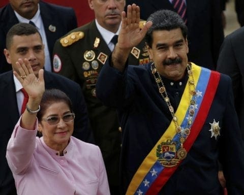 venezuela-ve-demokrasi-tartismasi