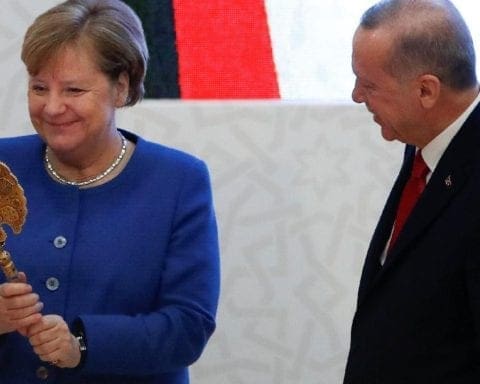 erdogan-ve-merkel-gorusmesi